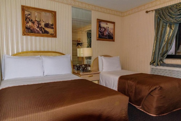 Flushing Central Hotel 88 image 14