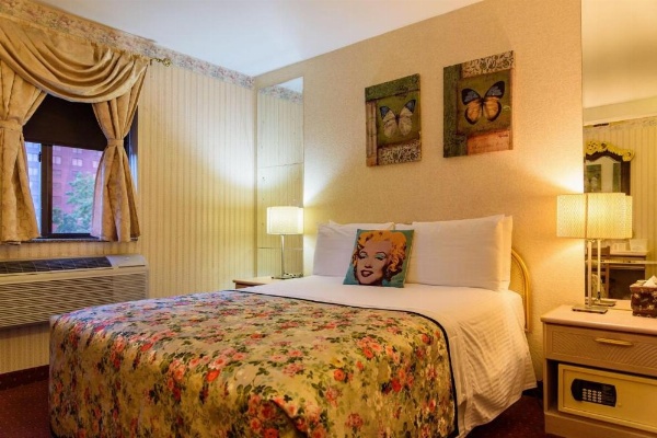 Flushing Central Hotel 88 image 7