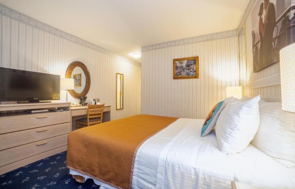 Flushing Central Hotel 88 image 9